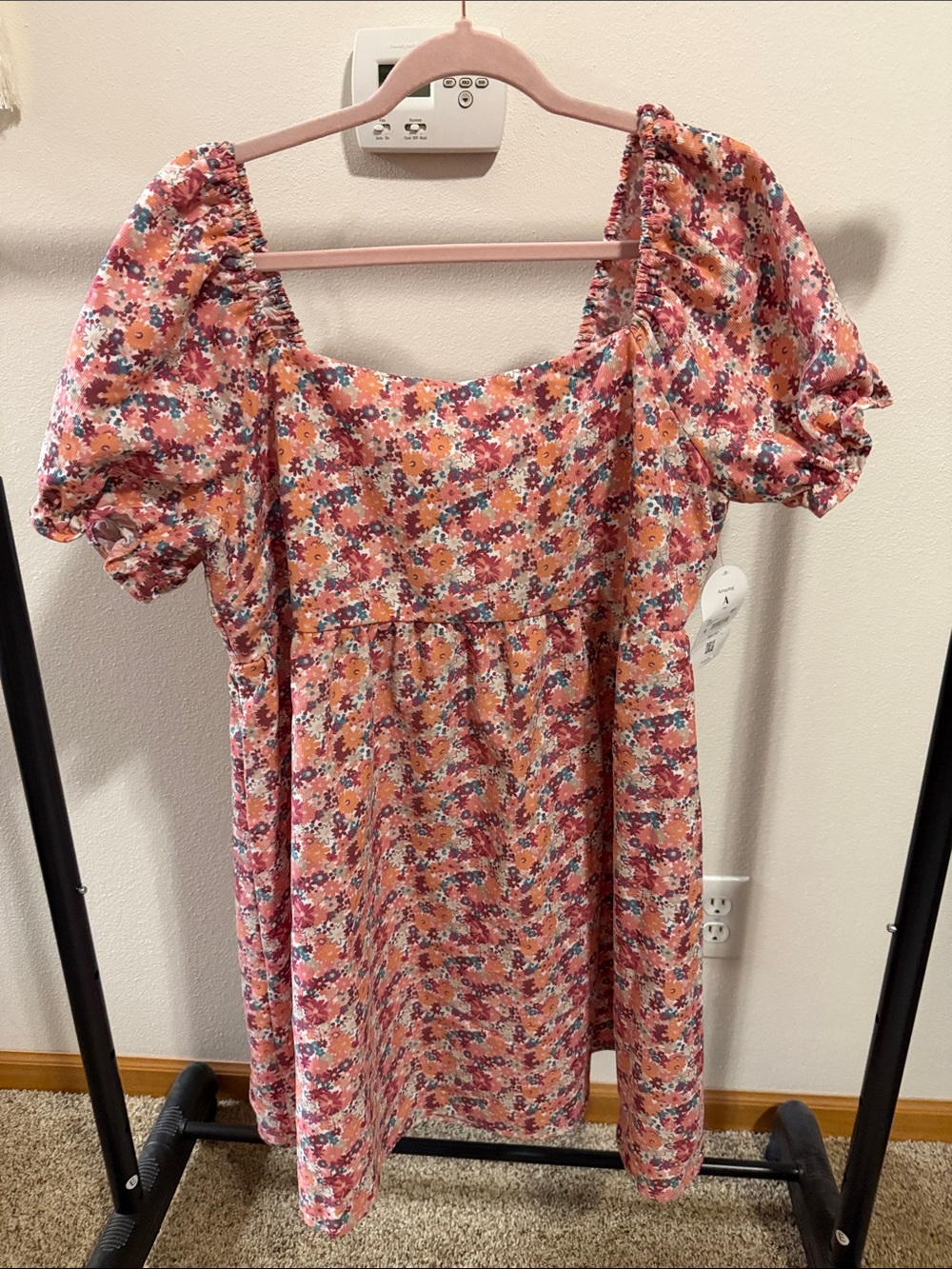 NWT Arula A Pink Floral Puff-Sleeve Dress
